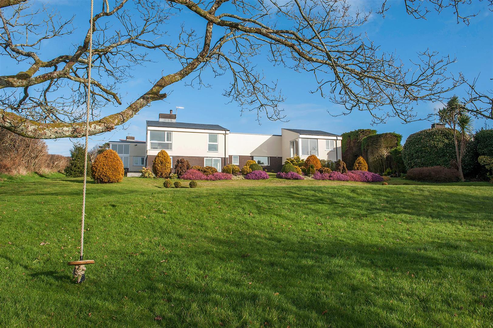 Misty Hills Close, Three Crosses, Swansea, SA4 3JF